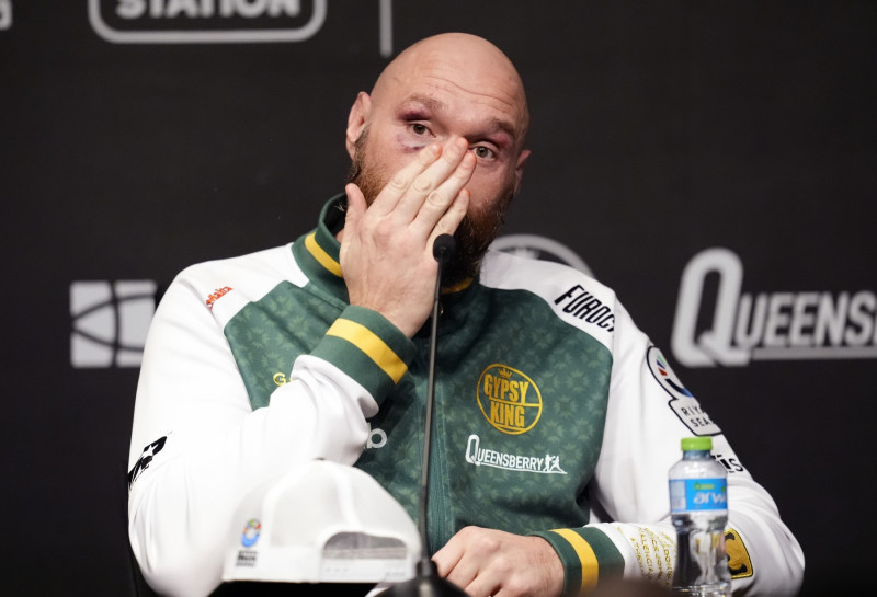 Oleksandr Usyk v Tyson Fury - Kingdom Arena - Riyadh