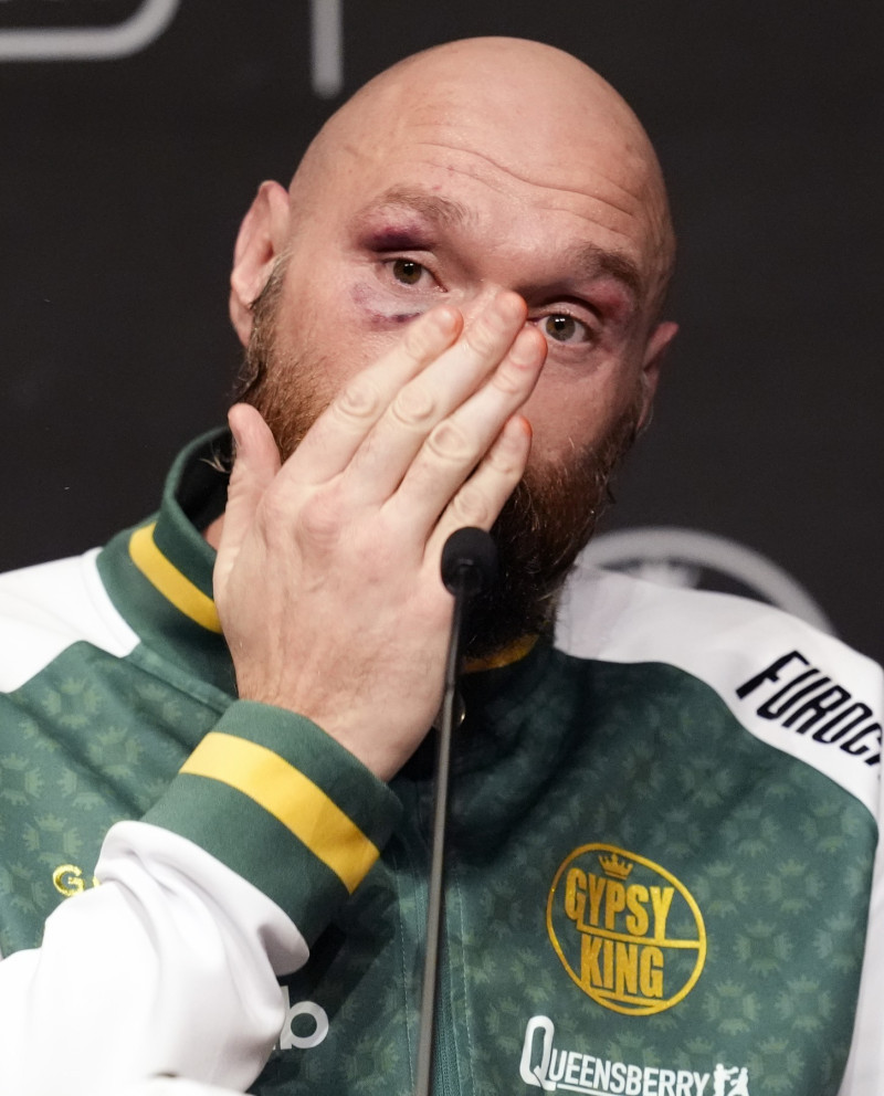 Oleksandr Usyk v Tyson Fury - Kingdom Arena - Riyadh