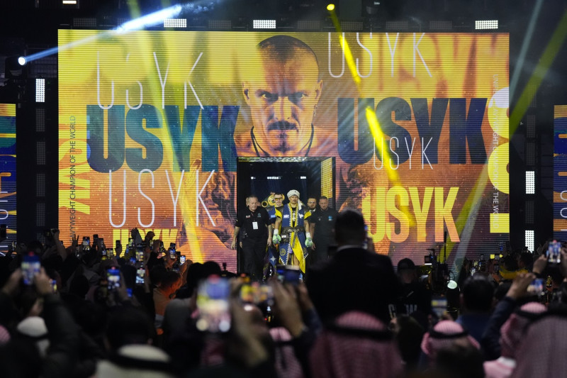 Oleksandr Usyk v Tyson Fury - Kingdom Arena - Riyadh