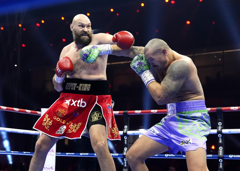 Oleksandr Usyk v Tyson Fury - Kingdom Arena - Riyadh