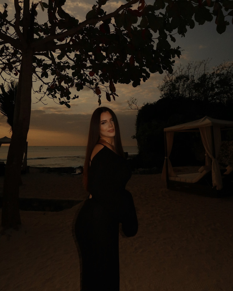 ioanastan__1721921317_3420046351812553542_2026157972