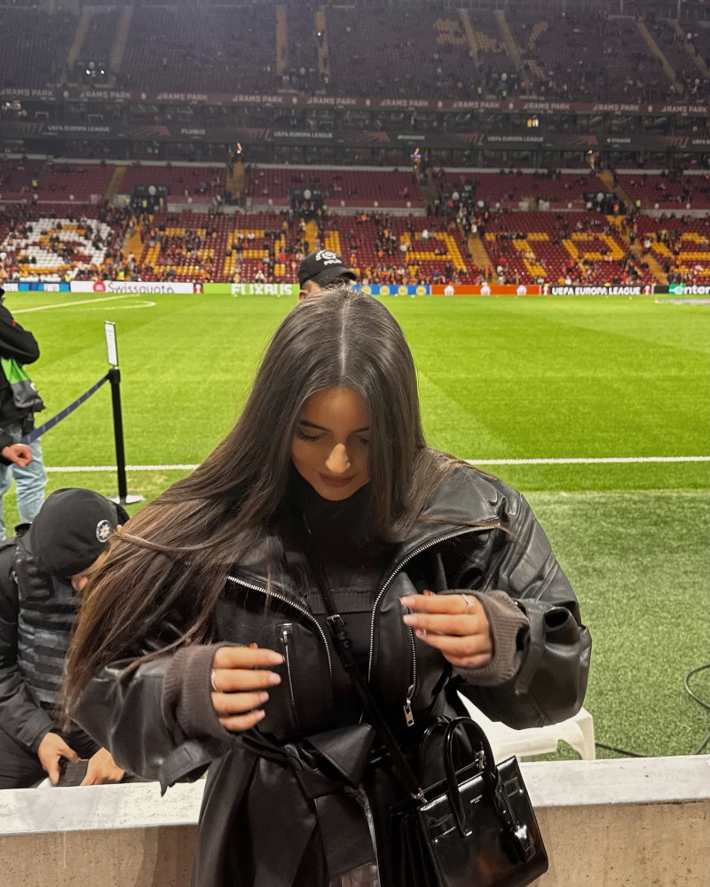 ioanastan__1731079664_3496872136040649275_2026157972