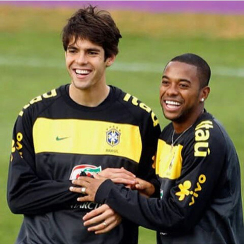 oficialrobinho_1429718395_968870580341565940_1451291401