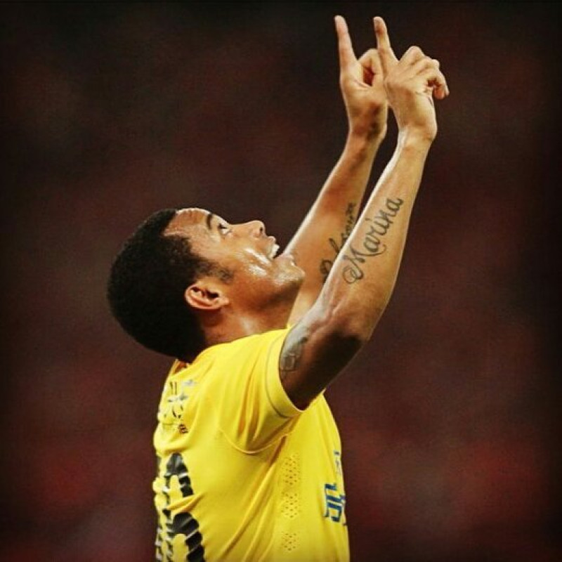 oficialrobinho_1442347390_1074810273612032547_1451291401