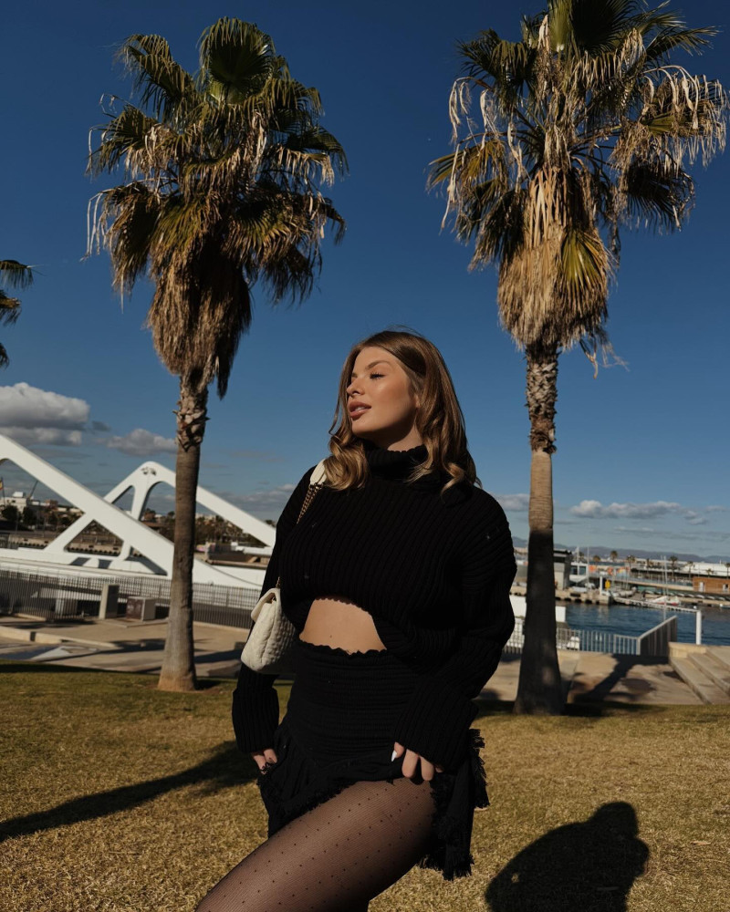 antonia15509_1704992401_3278036309686841312_1400602794