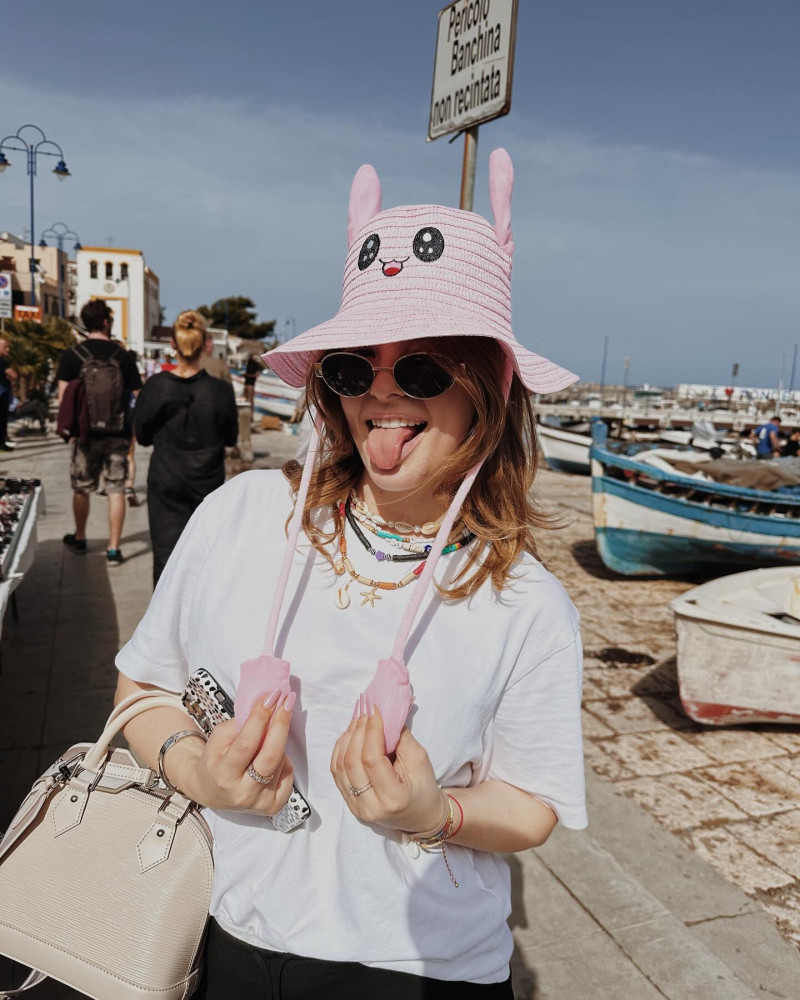 antonia15509_1716147178_3371609359086197484_1400602794