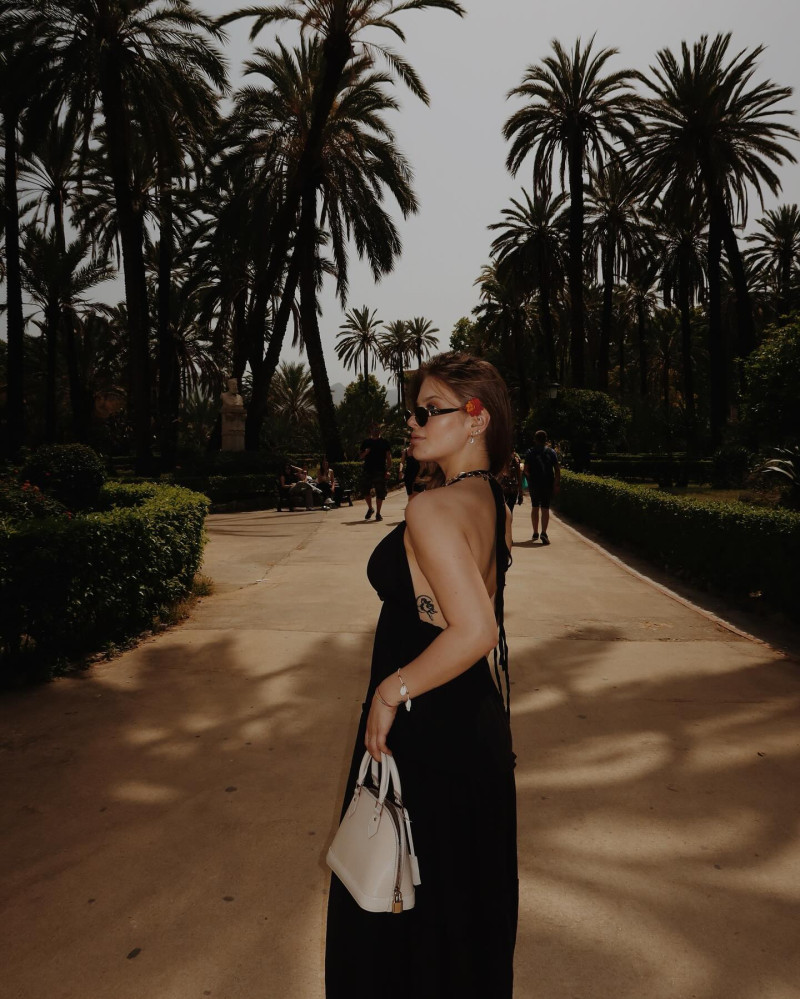 antonia15509_1716384470_3373599915031053271_1400602794