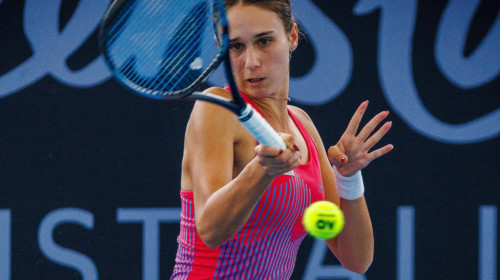 Anca Todoni - Linda Noskova, Live Video, 14:00, pe DGS 2. Românca debutează pe tabloul principal la WTA Nottingham