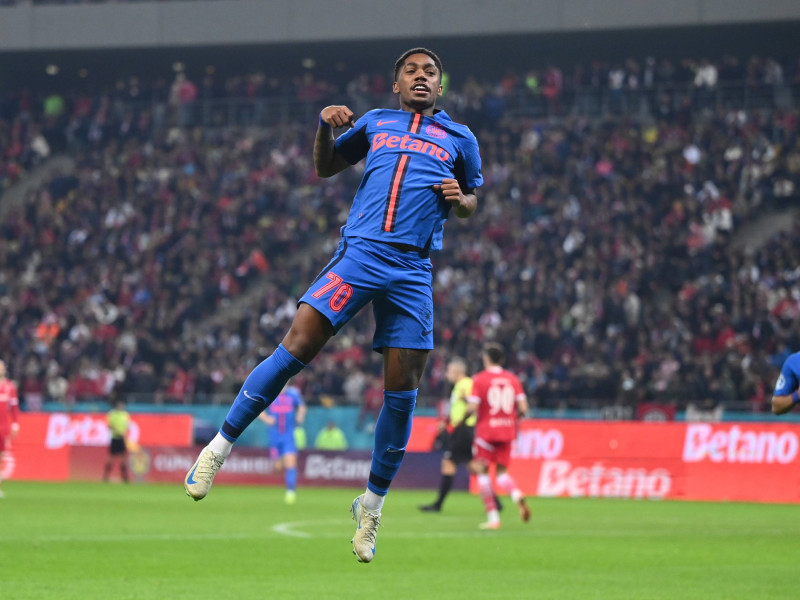 Luis Phelipe De Souza Figueiredo se bucurÄ� dupa un gol marcat in meciul de fotbal dintre Dinamo Bucuresti si FCSB, cont
