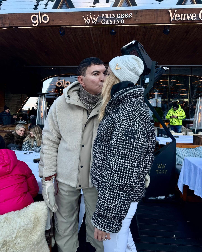 valentinapelinelborcea_1735288046_3532174599244711469_1226127429