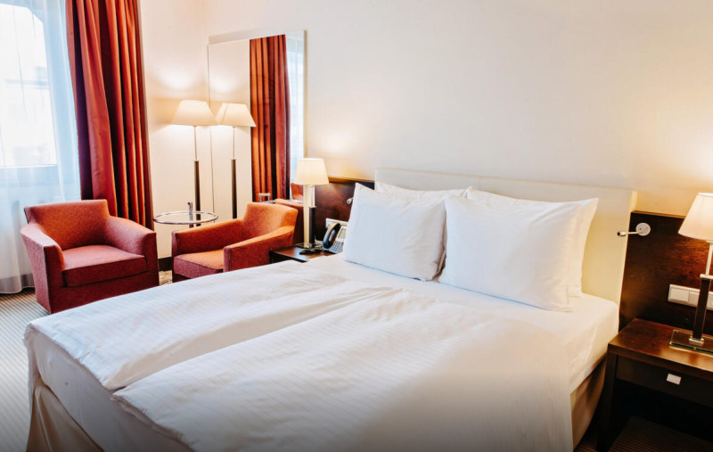 HOTEL3