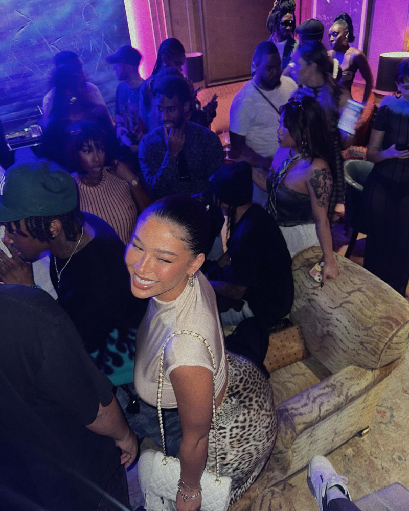 ashlyncastro_1719438778_3399221300935973975_551731010