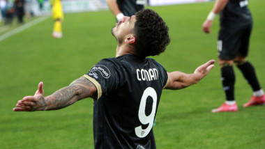 Lovitura verii: Florinel Coman pleacă de la Cagliari, dar nu se întoarce în Qatar!