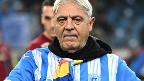 "Tipic românesc!". Ce a spus Sorin Cârțu, după ce jucătorii de la FCSB au apărut costumați la meci