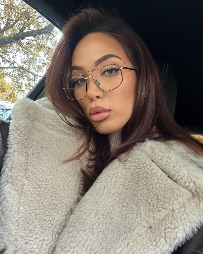 sofya.chb_1733934523_3520820424330051675_38071489347