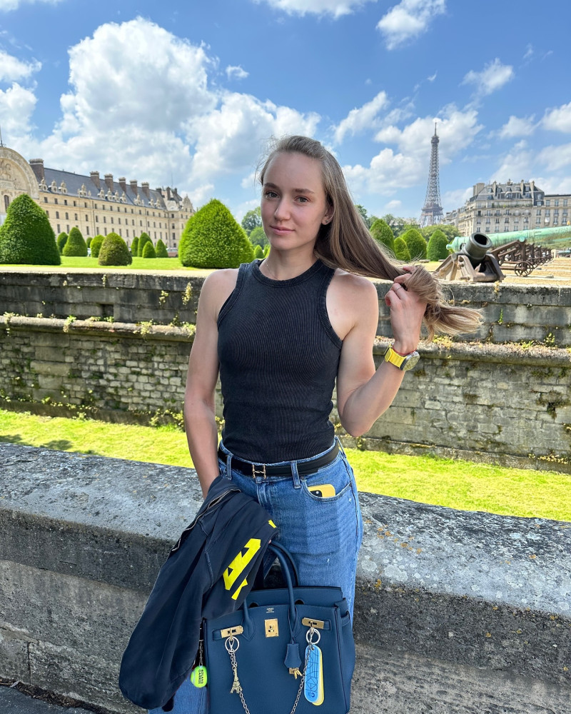 lenarybakina_1717787433_3385368816211999130_188279208