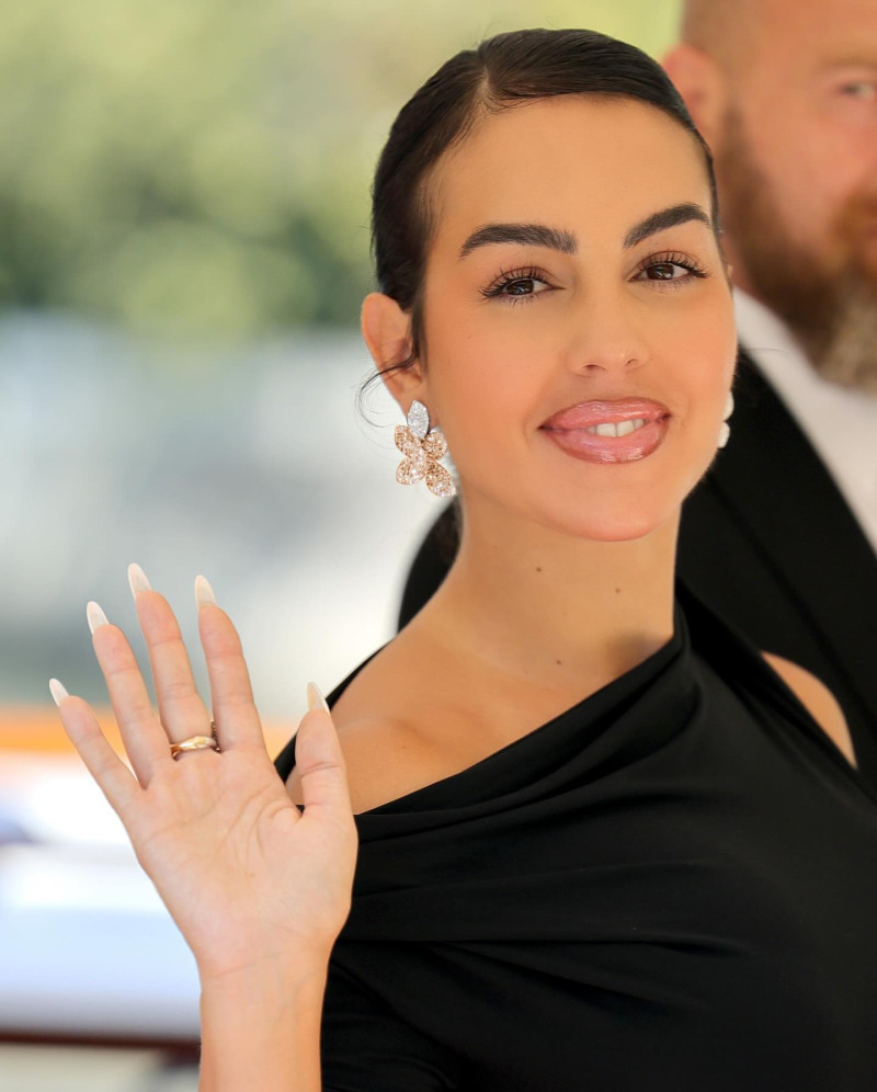 georginagio_1725450431_3449650704596316705_2004882586