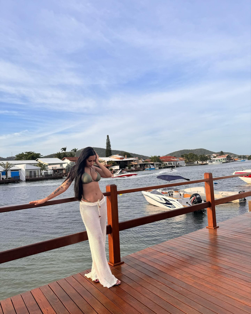 lima_layss_1703894541_3268826790680143061_1482274314