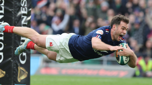 Six Nations: Italia - Irlanda, ACUM, DGS4 / Țara Galilor - Anglia 18:45 digisport.ro, Franța - Scoția, 21:55 DGS 4