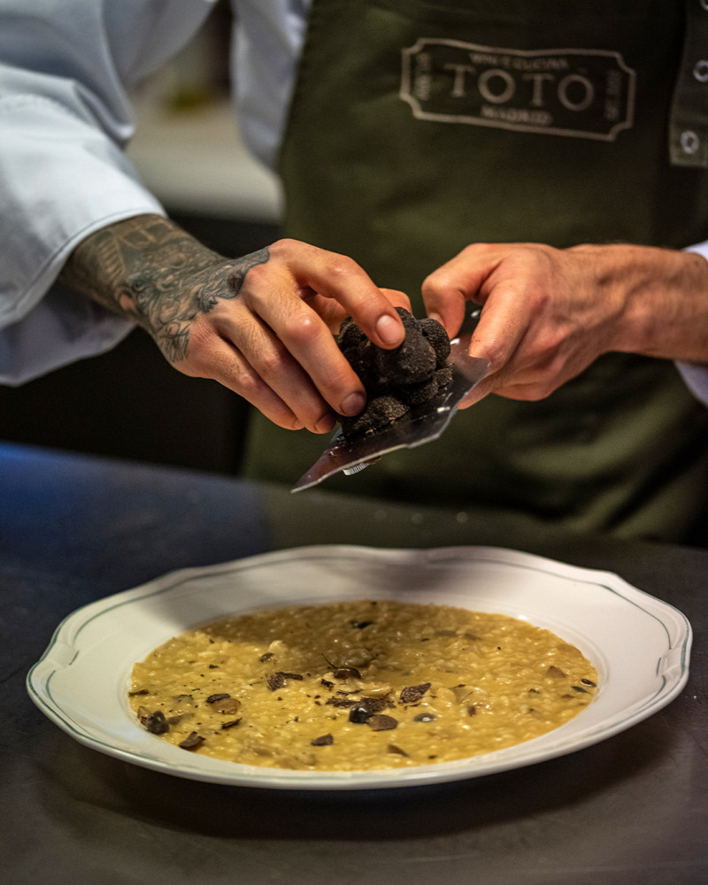 toto.restaurants_1705576628_3282937162399799987_8144400527