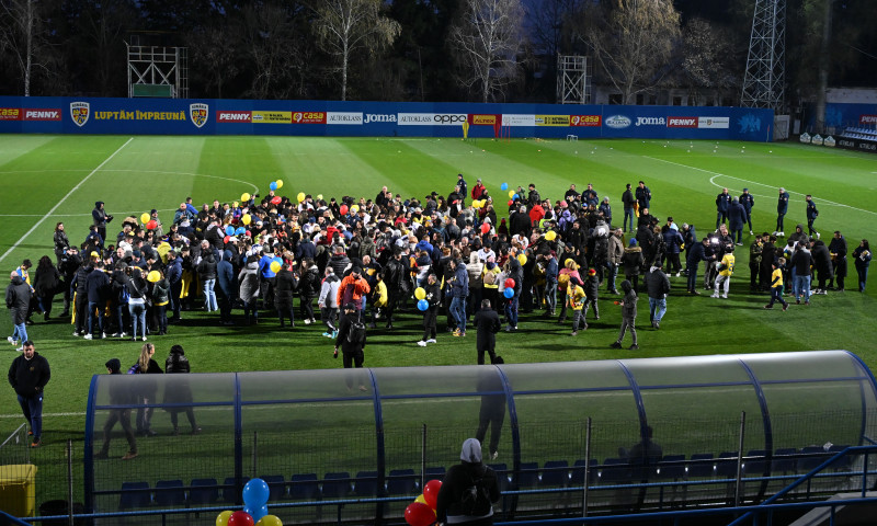 FOTBAL:ANTRENAMENT ROMANIA (17.03.2025)
