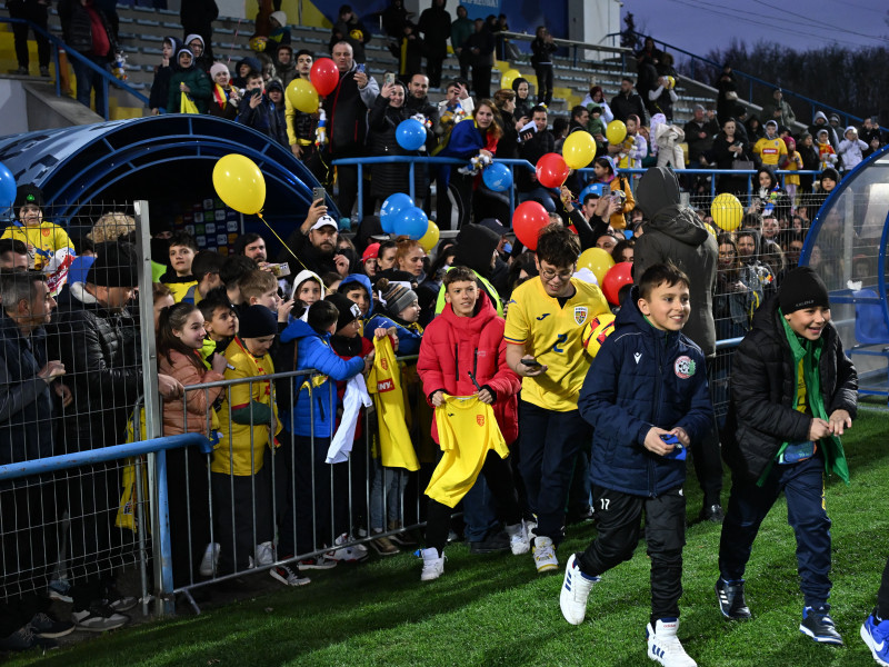 FOTBAL:ANTRENAMENT ROMANIA (17.03.2025)