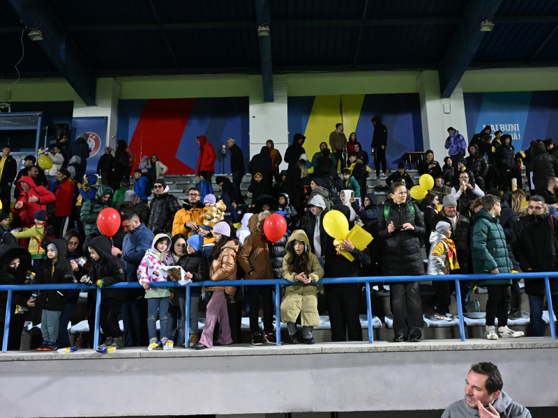 FOTBAL:ANTRENAMENT ROMANIA (17.03.2025)