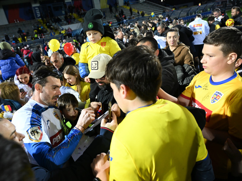 FOTBAL:ANTRENAMENT ROMANIA (17.03.2025)