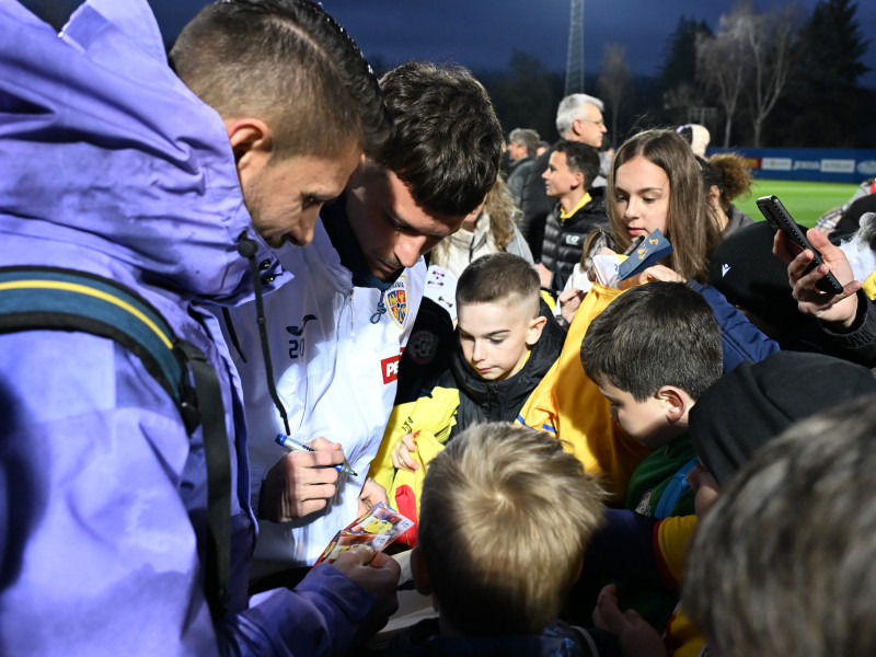 FOTBAL:ANTRENAMENT ROMANIA (17.03.2025)