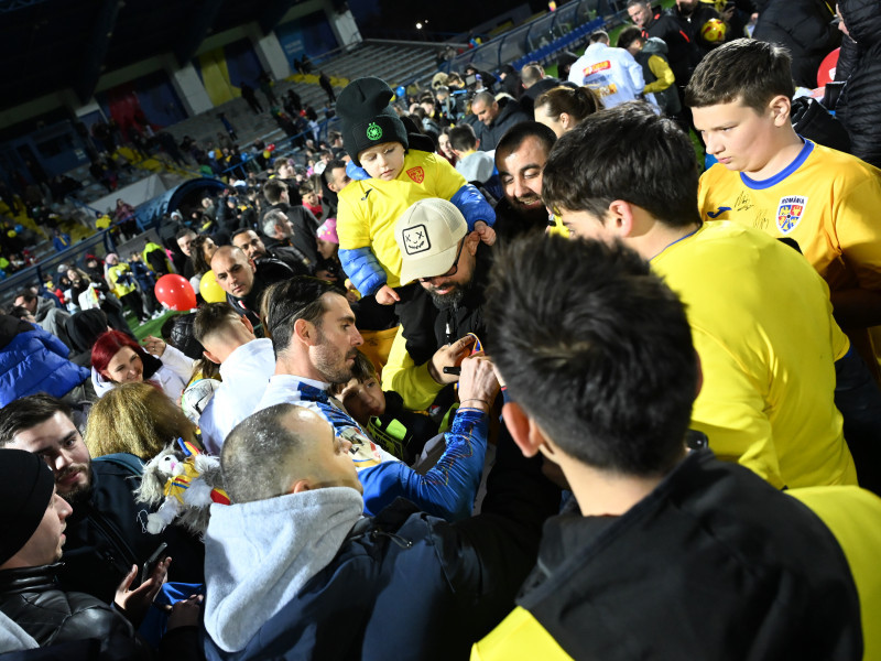 FOTBAL:ANTRENAMENT ROMANIA (17.03.2025)