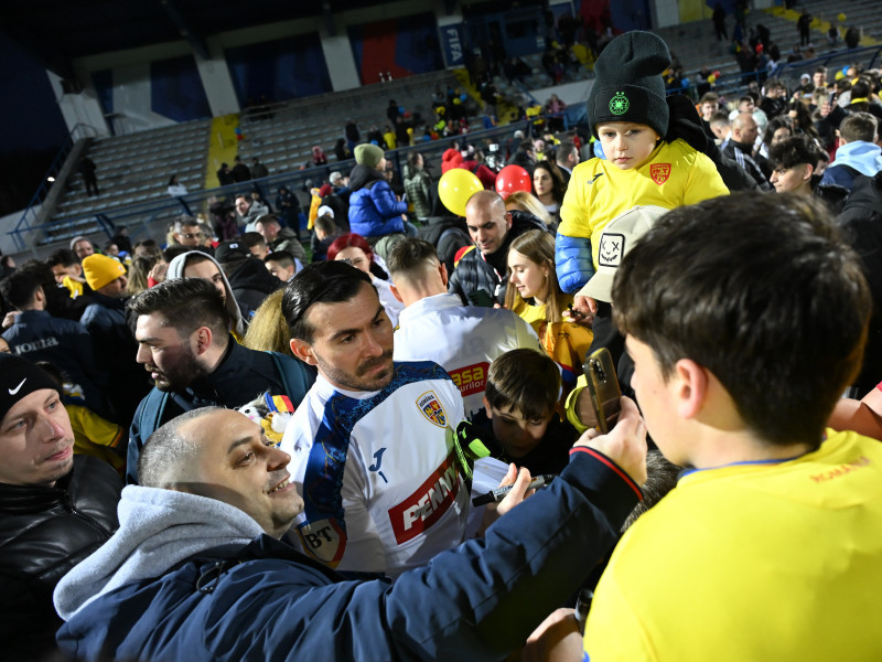 FOTBAL:ANTRENAMENT ROMANIA (17.03.2025)
