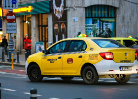 A jucat în Champions League și la naționala României, iar acum e taximetrist! Câștigă maximum 20 de lei pe cursă