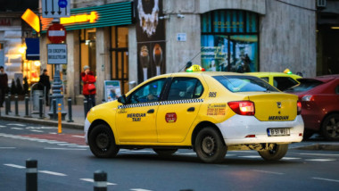 A jucat în Champions League și la naționala României, iar acum e taximetrist! Câștigă maximum 20 de lei pe cursă