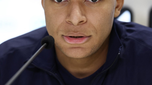 Fanii lui PSG nu s-au abținut și l-au ironizat pe Kylian Mbappe înainte de finala Champions League