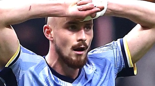 Radu Drăgușin e pe cale să rămână fără căpitan la Tottenham!