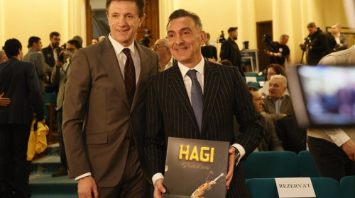 Mesajul lui Gică Popescu pentru Gică Hagi în ziua în care și-a lansat cartea