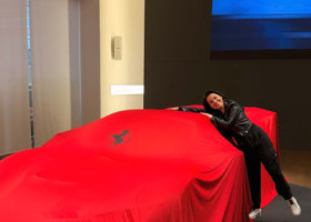 Foto După ce Piero Ferrari i-a ”interzis”, Romina Gingașu și-a prezentat ”bijuteria” de un milion de euro