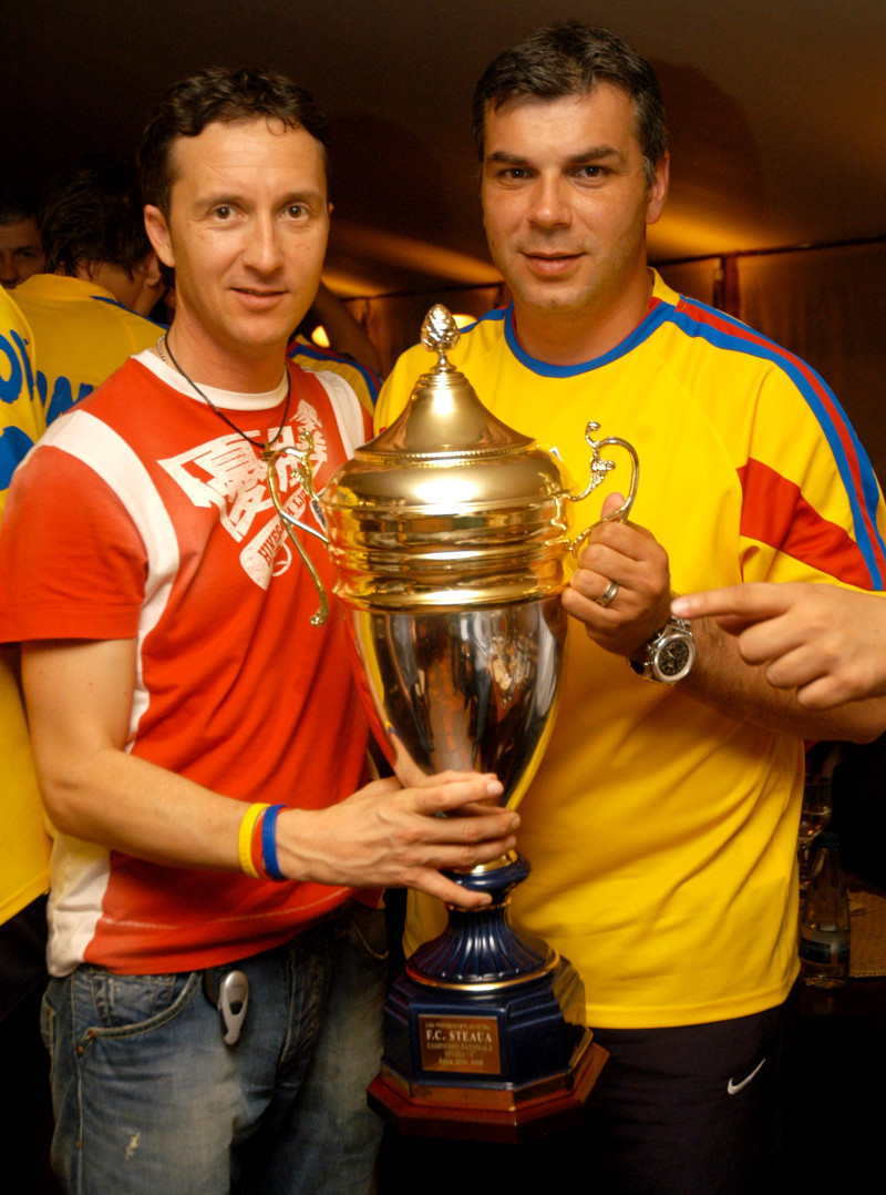 FOTBAL:PETRECERE STEAUA BUCURESTI CU PRILEJUL CASTIGARII CAMPIONATULUI,EDITIA 2005-2006 (8.06.2006)