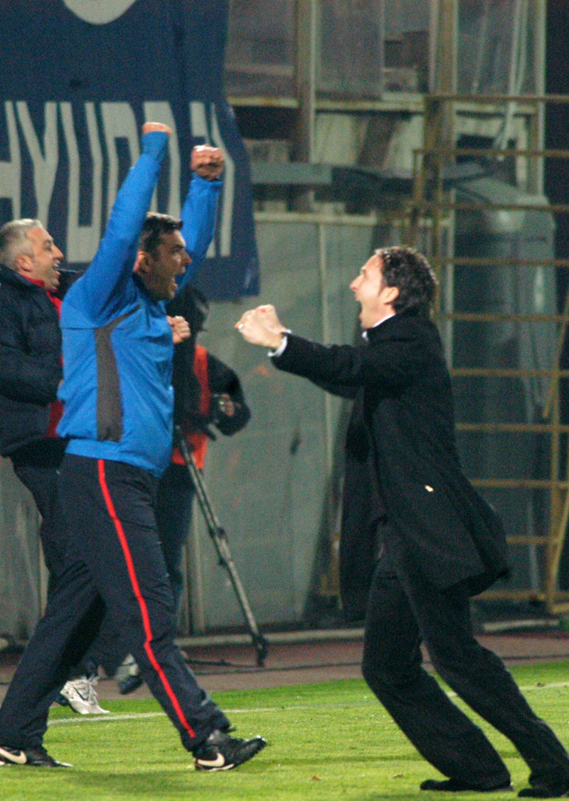 FOTBAL:RAPID BUCURESTI-STEAUA BUCURESTI 2-3,LIGA 1 (1.04.2007)