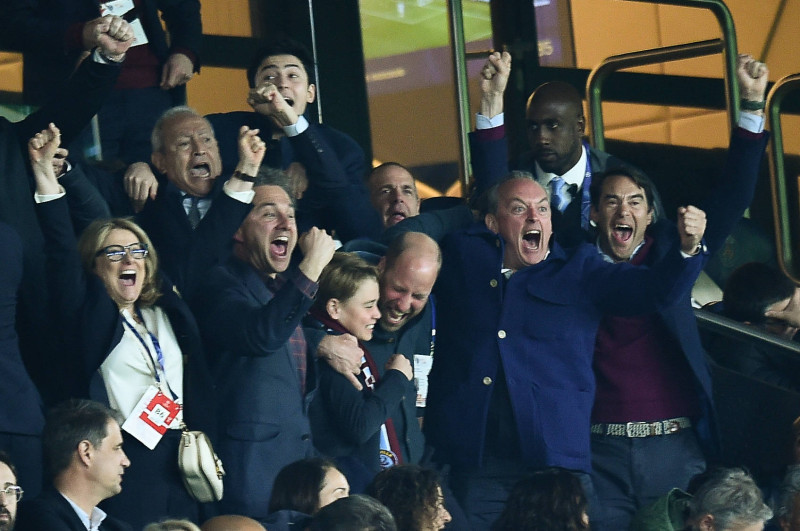 UEFA Champions League Quarter-finals 1st leg between Paris Saint Germain VS Aston Villa