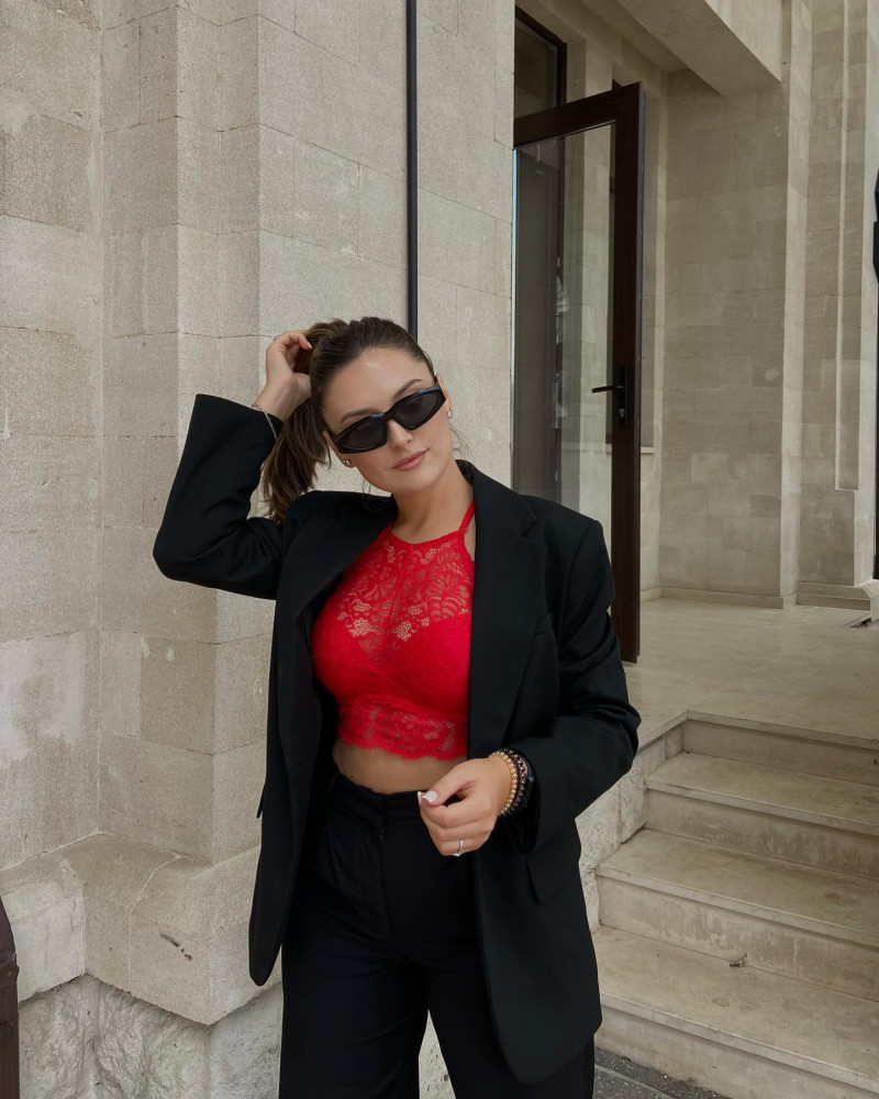 olivia.blanuta_1694874289_3193159439686589175_2404025049