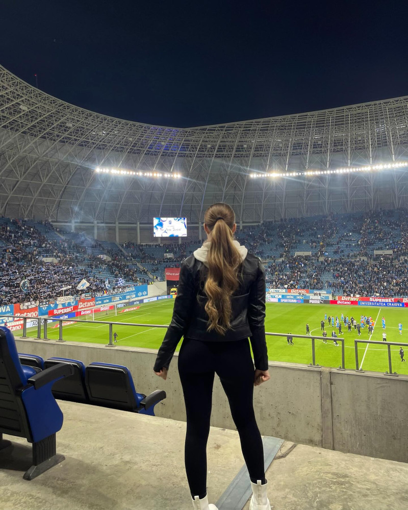 radut.cristina8_1744580222_3610123021167180847_1912808334