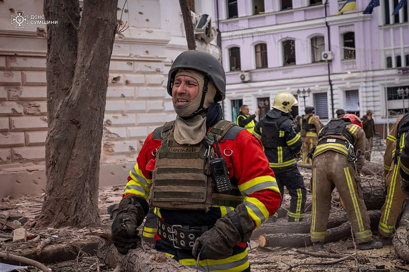 Russian Strike on The City of Sumy Northeastern Ukraine Killed 34 People