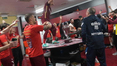 "Box, bătăi, nenorocire!" Cum s-a distrus vestiarul lui CFR Cluj într-o singură seară