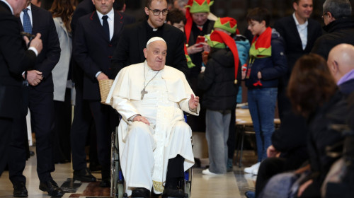Ultimul român din fotbal care l-a vizitat pe Papa Francisc. ”Și-a dat seama că e mult mai grav”