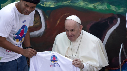 Doar 19 din 20. Cluburile din Serie A care au reacționat, după decesul Papei Francisc