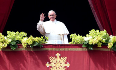 Glumele preferate ale Papei Francisc. „Ştiţi de ce se vorbeşte maghiara în Rai?”