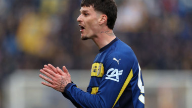 Lovitura primită de Dennis Man de la Cristi Chivu!
