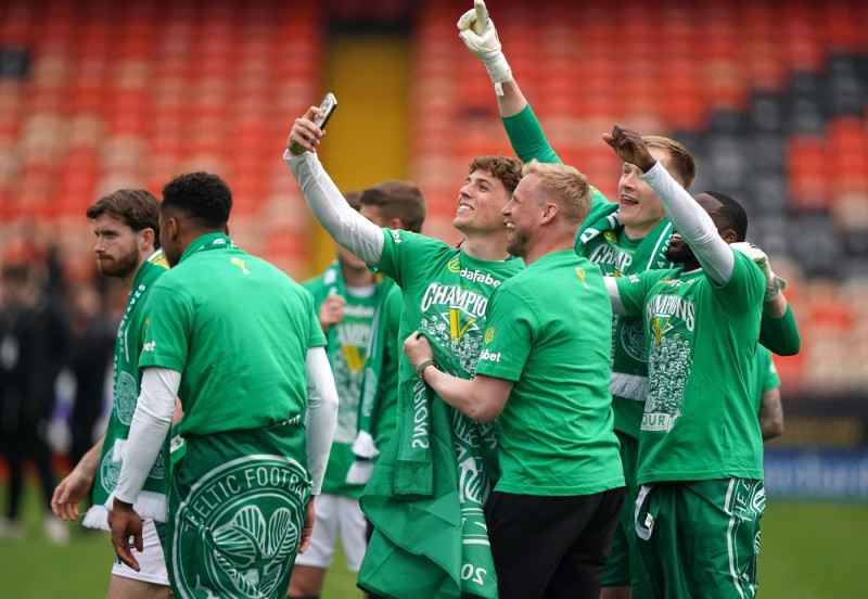 Dundee United v Celtic - William Hill Premiership - Tannadice Park