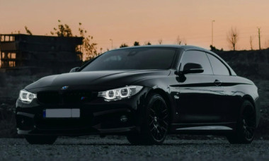 Surpriza unui bărbat după ce și-a luat automobilul mult visat. Ce a găsit în mașină. ”Astăzi trebuie să o ard"